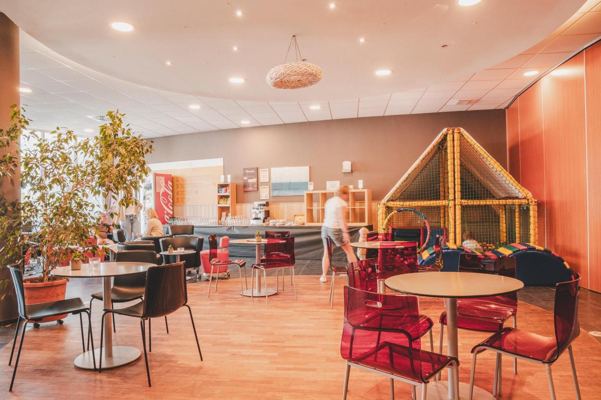 Vakantiedomein Hoge Duin Oostduinkerke Exteriör bild